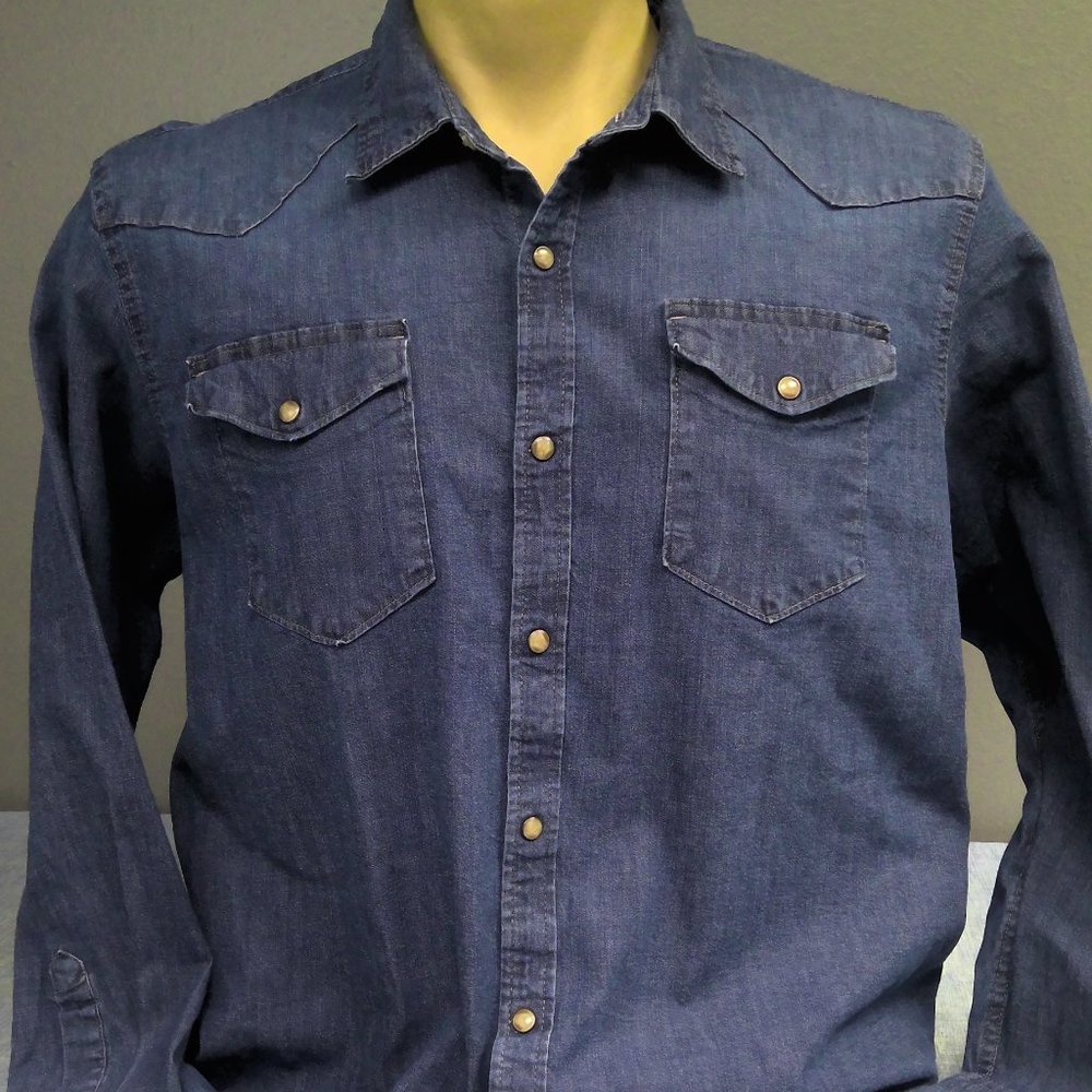 Wrangler Pearl Snap Blue Denim Button Up Shirt Long Sleeve Men's XL
